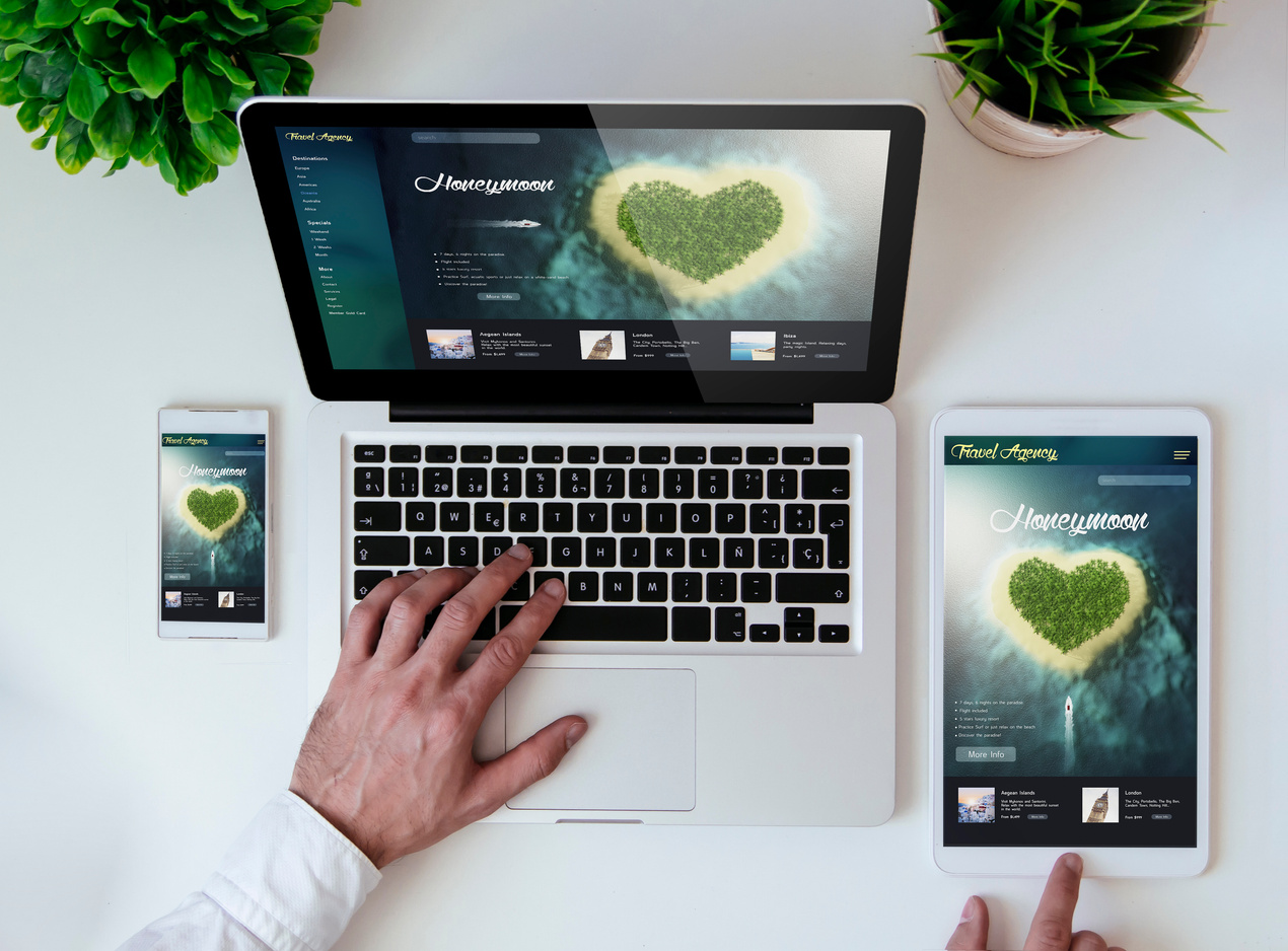 office tabletop travel honeymoon responsive design website